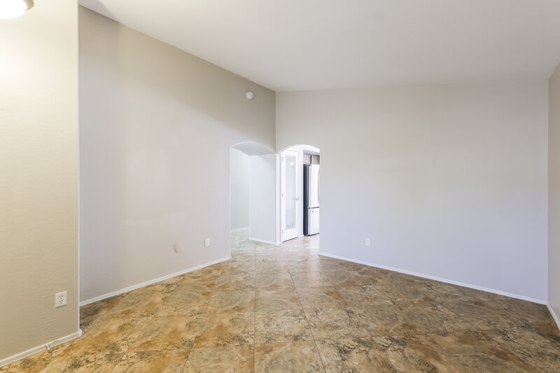 1,685/Mo, 31318 N Shale Dr San Tan Valley, AZ 85143 Living Room View 2
