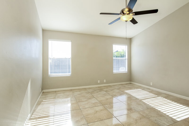 1,990/Mo, 8023 W Krall St Glendale, AZ 85303 Main Bedroom View 2