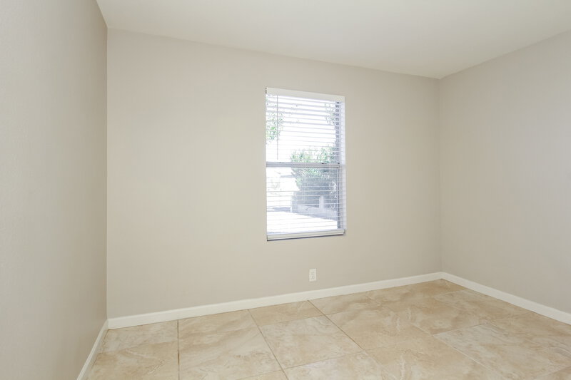 1,990/Mo, 8023 W Krall St Glendale, AZ 85303 Bedroom View