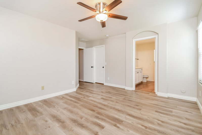 1,955/Mo, 38306 N Amy Ln San Tan Valley, AZ 85140 Main Bedroom View