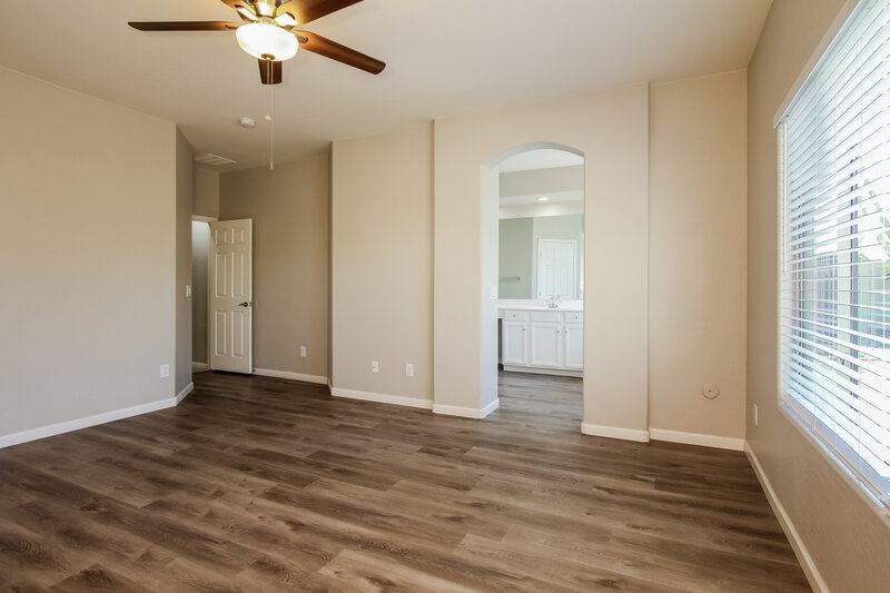 2,280/Mo, 17446 W Papago Street Goodyear, AZ 85338 Main Bedroom View 2