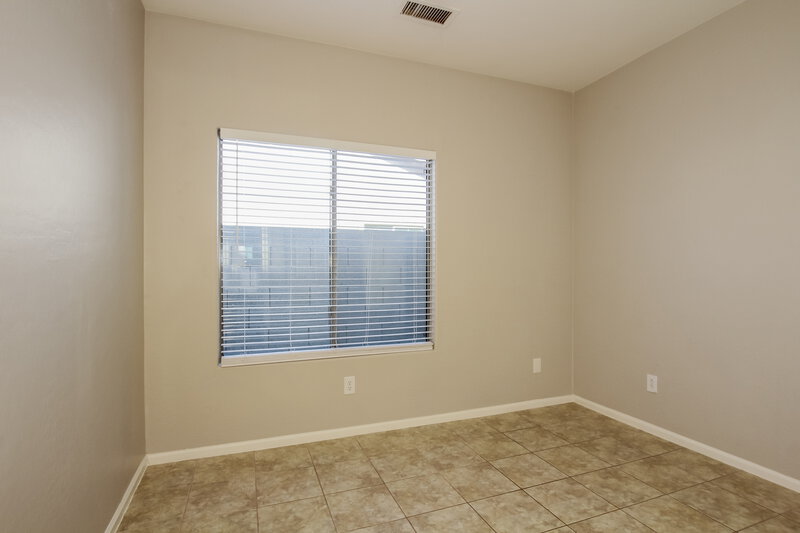 2,280/Mo, 17446 W Papago Street Goodyear, AZ 85338 Bedroom View