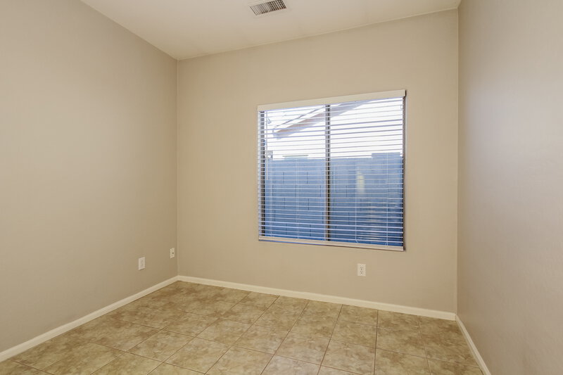 2,280/Mo, 17446 W Papago Street Goodyear, AZ 85338 Bedroom View 3