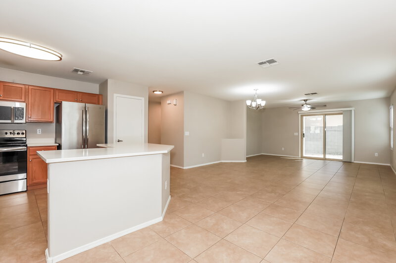 2,065/Mo, 2541 S De Soto Rd Apache Junction, AZ 85119 Kitchen View