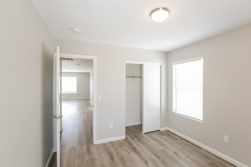 2,280/Mo, 1611 S 120th Ln Avondale, AZ 85323 Bedroom View