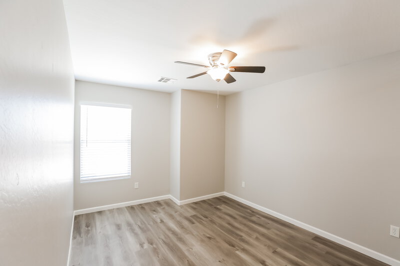 2,280/Mo, 1611 S 120th Ln Avondale, AZ 85323 Bedroom View 2