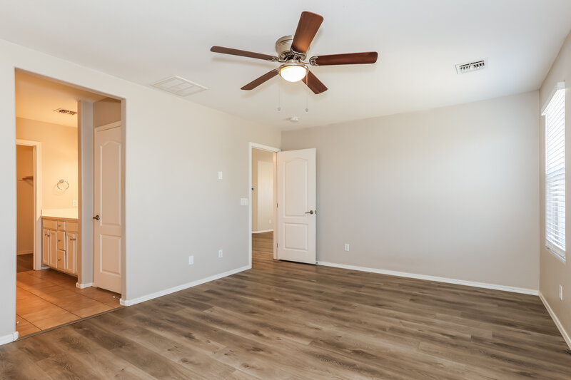 1,780/Mo, 38059 N Carolina Avenue San Tan Valley, AZ 85140 Main Bedroom View 2