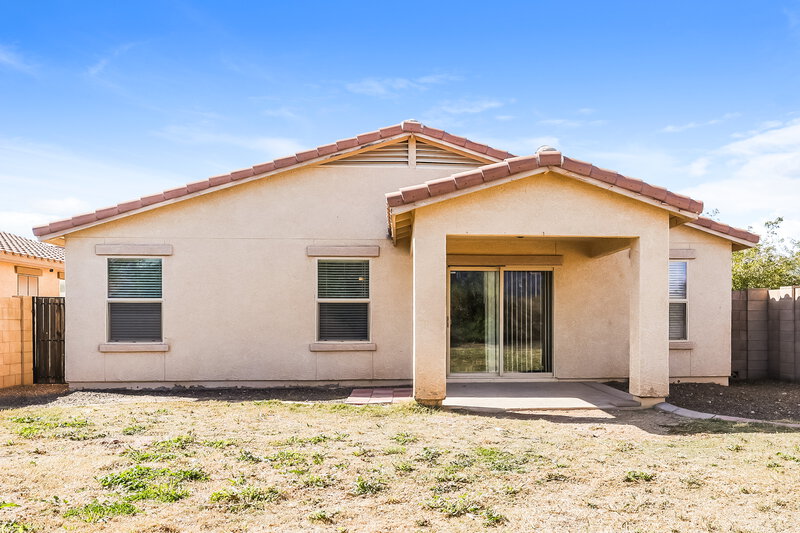 1,780/Mo, 38059 N Carolina Avenue San Tan Valley, AZ 85140 Rear View