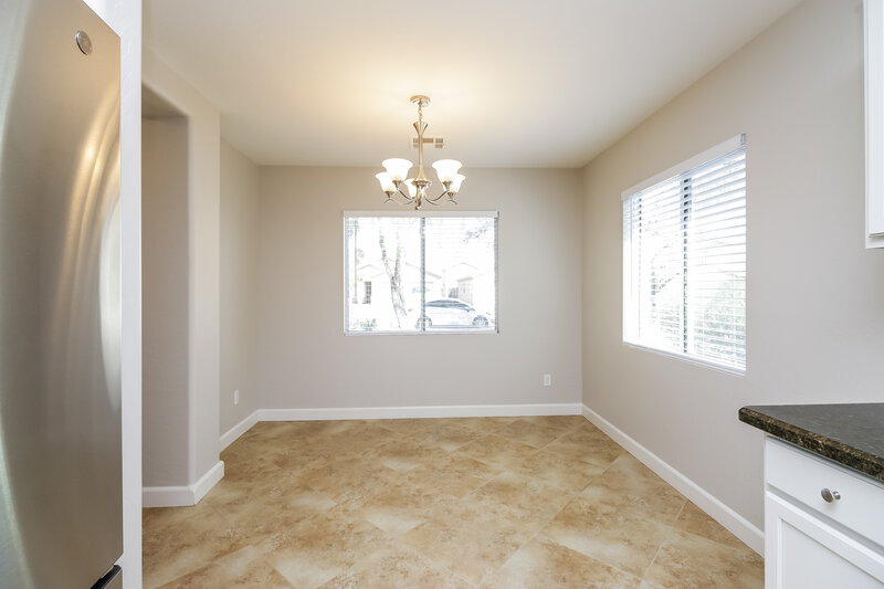 1,745/Mo, 2489 E Olivine Road San Tan Valley, AZ 85143 Dining Room View
