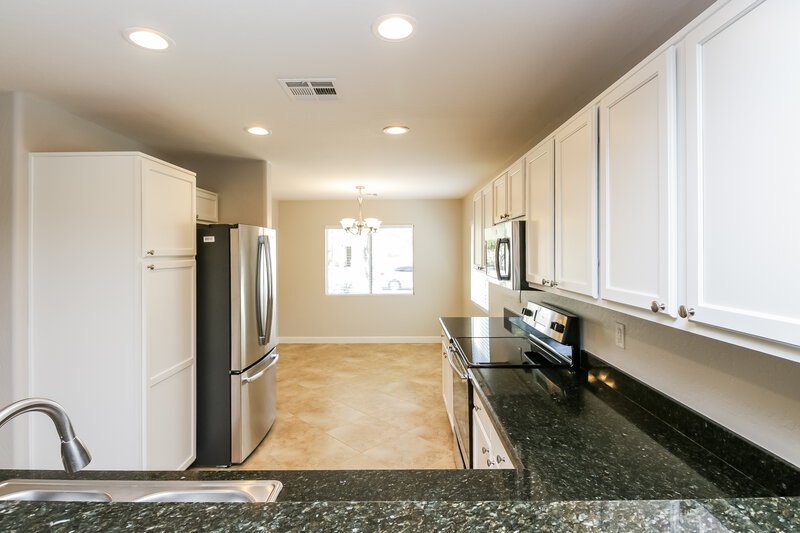 1,745/Mo, 2489 E Olivine Road San Tan Valley, AZ 85143 Kitchen View