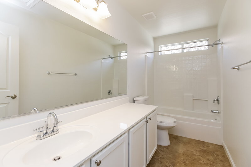 1,745/Mo, 2489 E Olivine Road San Tan Valley, AZ 85143 Bathroom View