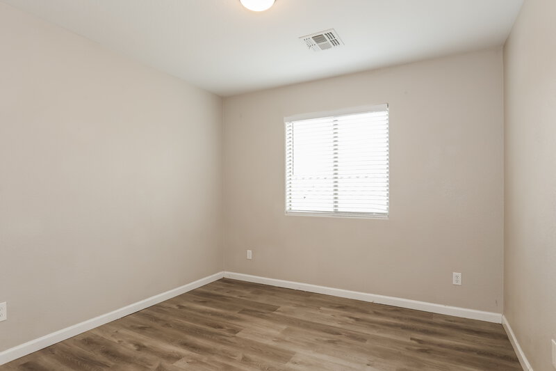 2,045/Mo, 4072 E Mica Rd San Tan Valley, AZ 85143 Bedroom View