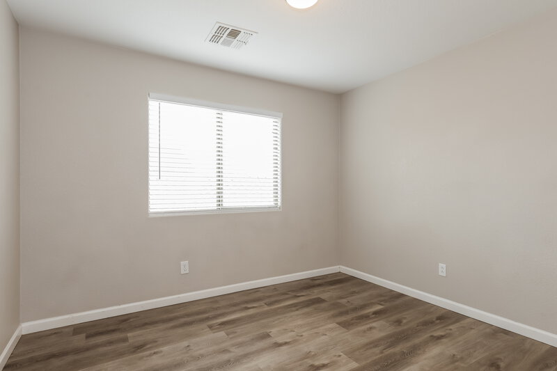 2,045/Mo, 4072 E Mica Rd San Tan Valley, AZ 85143 Bedroom View 5
