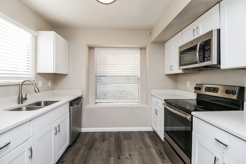 2,195/Mo, 4550 E Harmony Ave Mesa, AZ 85206 Kitchen View 2
