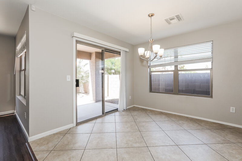 2,590/Mo, 3933 S Illinois St Chandler, AZ 85248 Dining Room View