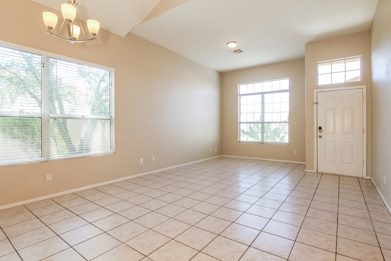 2,325/Mo, 6782 W Tina Ln Glendale, AZ 85310 Breakfast Nook View