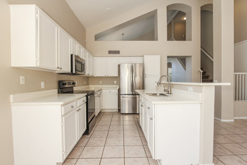 2,325/Mo, 6782 W Tina Ln Glendale, AZ 85310 Kitchen View