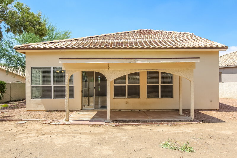 2,325/Mo, 6782 W Tina Ln Glendale, AZ 85310 Rear View 2