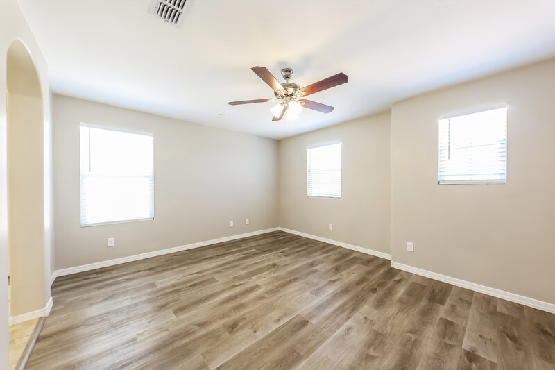 2,075/Mo, 28943 N 124th Dr Peoria, AZ 85383 Main Bedroom View