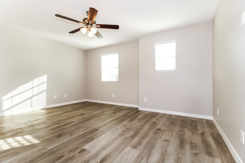 2,095/Mo, 28943 N 124th Dr Peoria, AZ 85383 Main Bedroom View