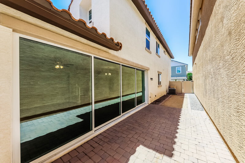 2,075/Mo, 28943 N 124th Dr Peoria, AZ 85383 Rear View