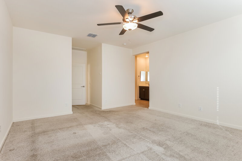 2,015/Mo, 4157 W Copperleaf Drive Queen Creek, AZ 85142 Main Bedroom View 2