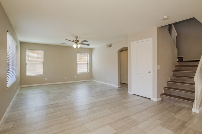 2,400/Mo, 4538 W Fawn Dr Laveen, AZ 85339 Living Room View