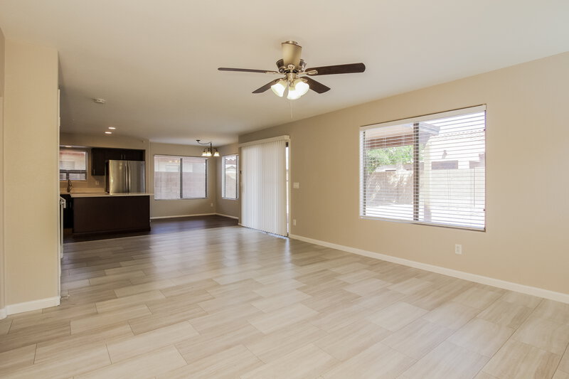 2,400/Mo, 4538 W Fawn Dr Laveen, AZ 85339 Living Room View 2