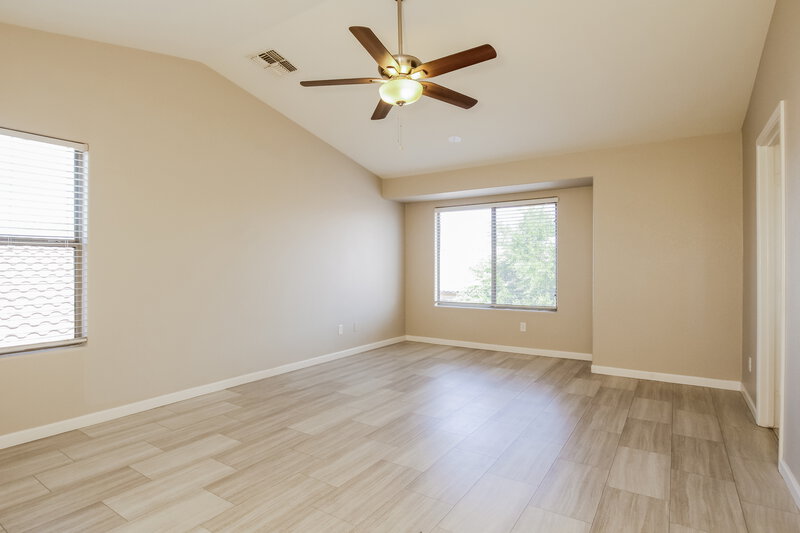 2,400/Mo, 4538 W Fawn Dr Laveen, AZ 85339 Main Bedroom View