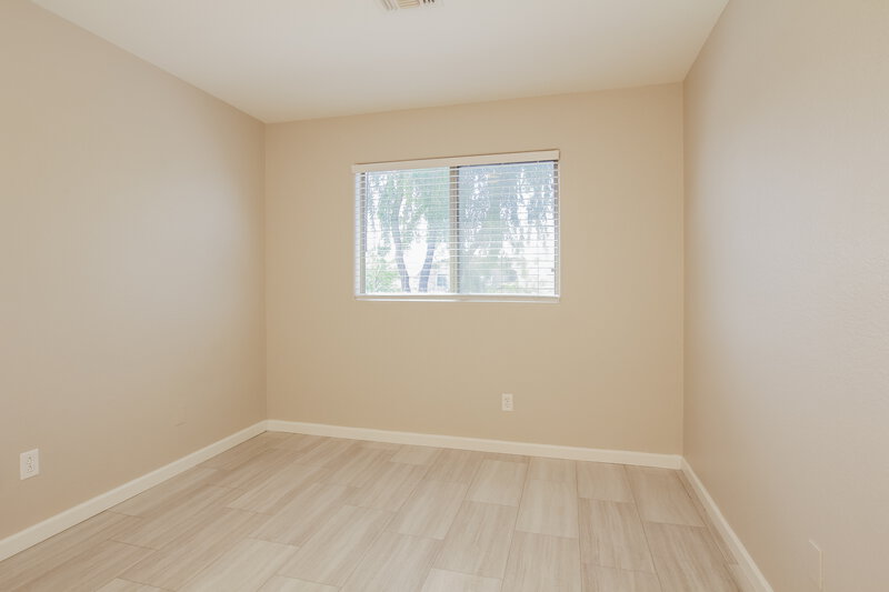 2,400/Mo, 4538 W Fawn Dr Laveen, AZ 85339 Bedroom View 2