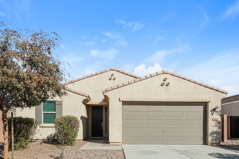 2,300/Mo, 654 W Glen Canyon Dr San Tan Valley, AZ 85140 External View