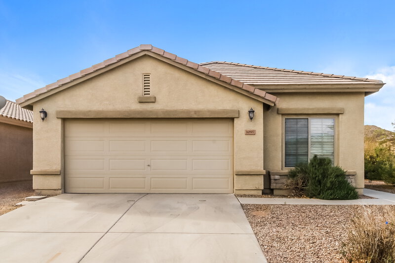 2,310/Mo, 1097 W Desert Hills Dr San Tan Valley, AZ 85143 External View