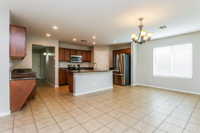 2,310/Mo, 1097 W Desert Hills Dr San Tan Valley, AZ 85143 Dining Room View 2