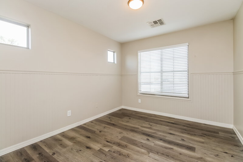 2,310/Mo, 1097 W Desert Hills Dr San Tan Valley, AZ 85143 Bedroom View 3