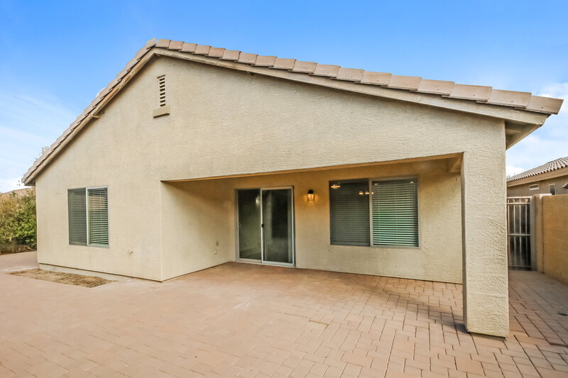 2,310/Mo, 1097 W Desert Hills Dr San Tan Valley, AZ 85143 Rear View