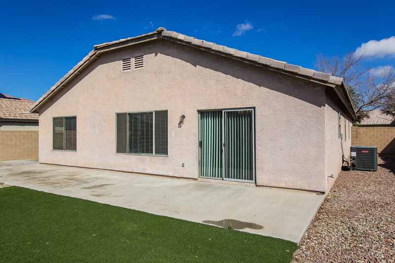 2,215/Mo, 7317 W Crown King Rd Phoenix, AZ 85043 Rear View 2