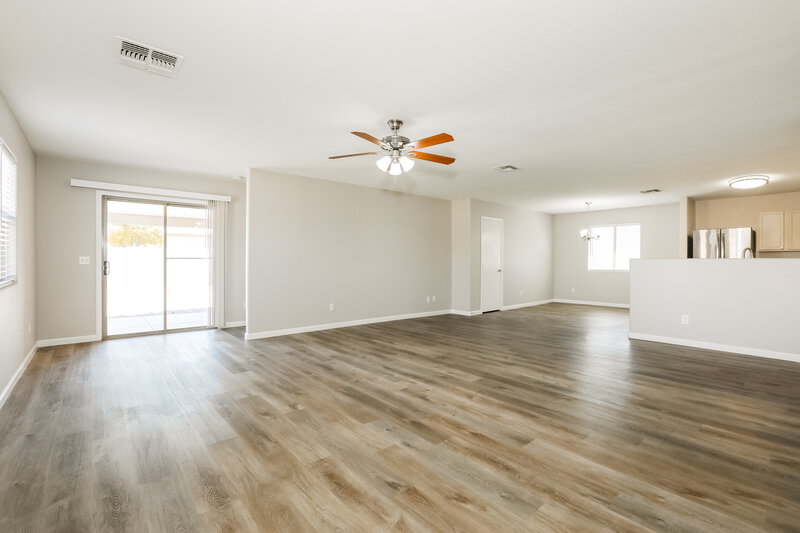 2,045/Mo, 1936 E Dust Devil Dr San Tan Valley, AZ 85143 Living Room View