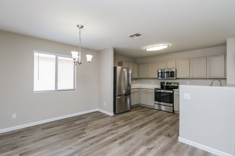 2,440/Mo, 1936 E Dust Devil Dr San Tan Valley, AZ 85143 Dining Room View