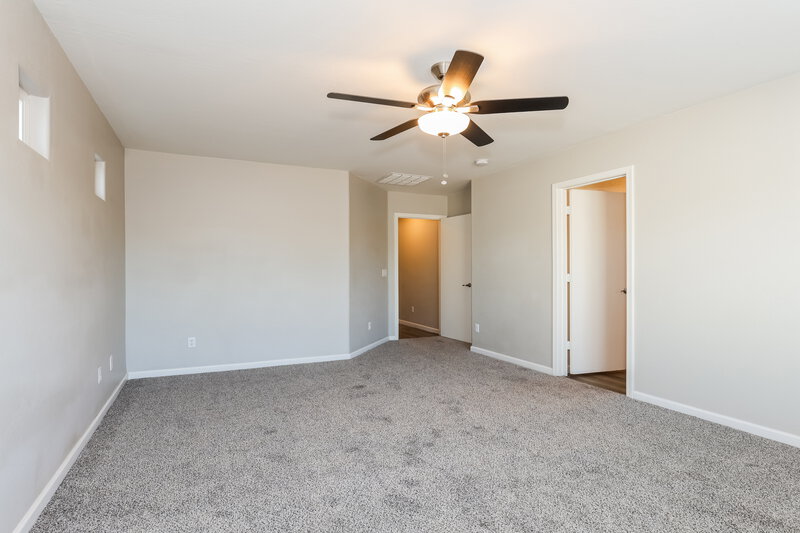 1,980/Mo, 3528 W Glass Ln Phoenix, AZ 85041 Main Bedroom View 2