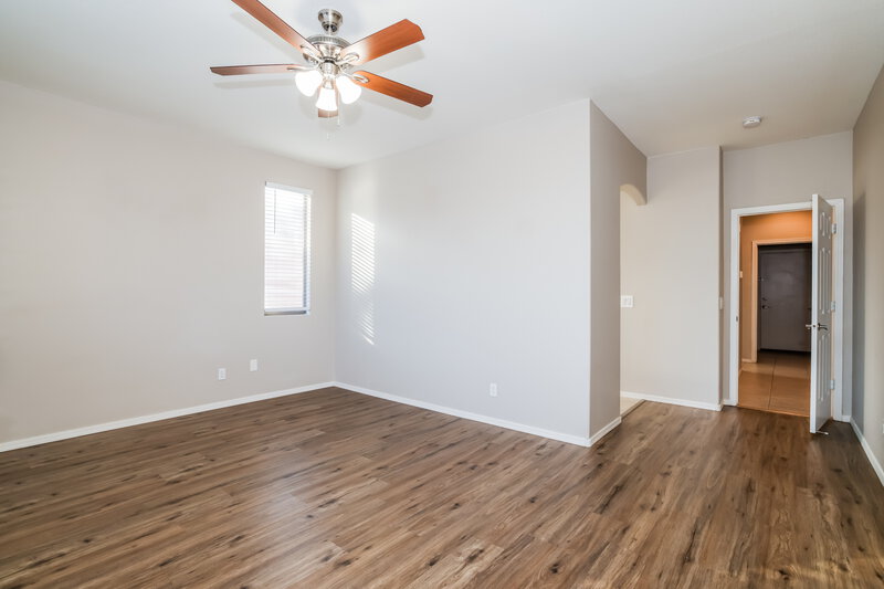 2,190/Mo, 1931 S Noble Mesa, AZ 85209 Main Bedroom View 2