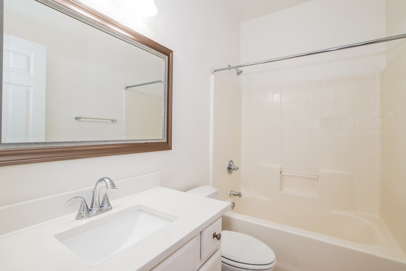 2,190/Mo, 1931 S Noble Mesa, AZ 85209 Bathroom View