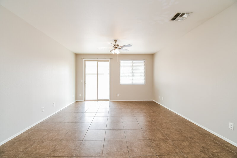 1,845/Mo, 27741 N Amira Way Queen Creek, AZ 85143 Living Room View
