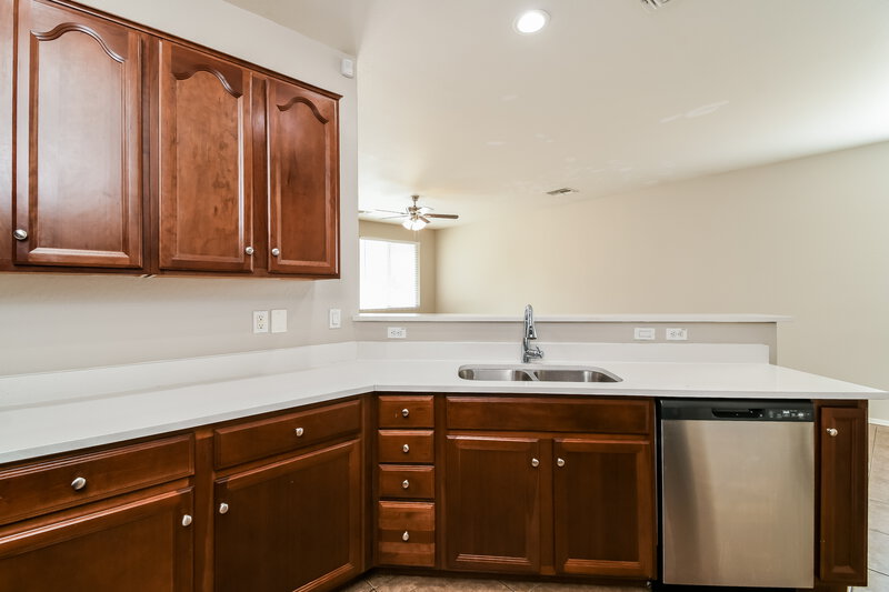 1,845/Mo, 27741 N Amira Way Queen Creek, AZ 85143 Kitchen View 2