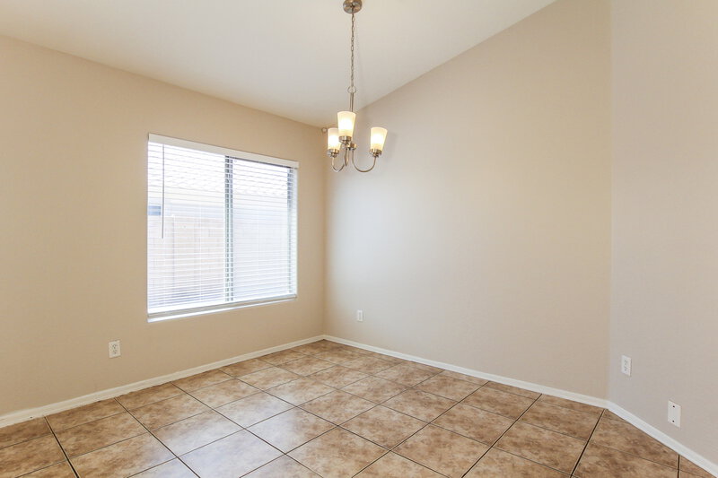 2,095/Mo, 7334 W Lamar Rd Glendale, AZ 85303 Dining Room View