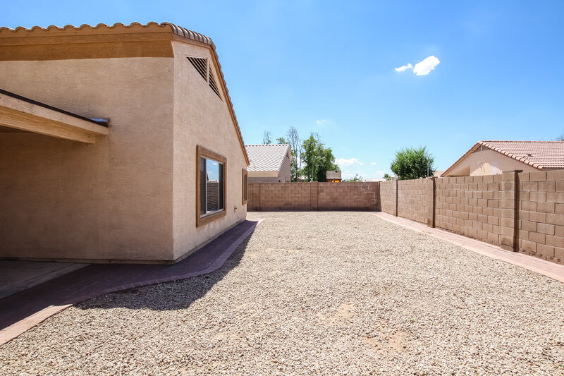 2,095/Mo, 7334 W Lamar Rd Glendale, AZ 85303 Backyard View