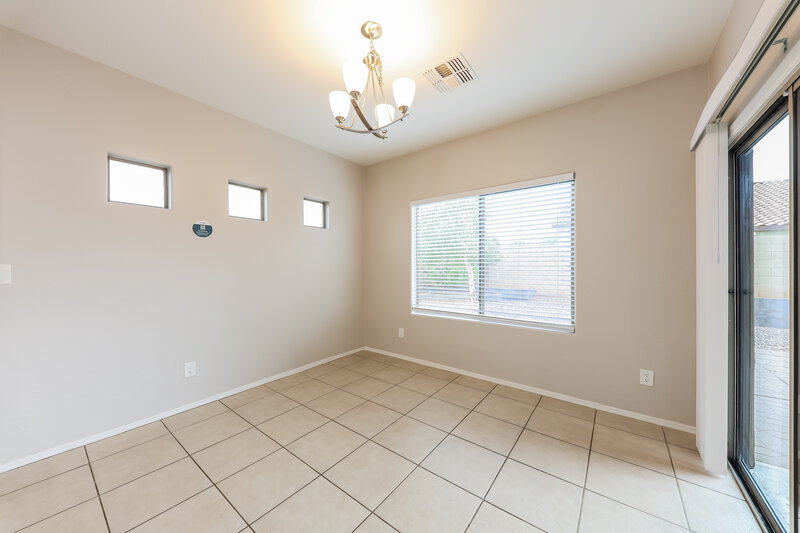 2,250/Mo, 16188 W Desert Mirage Dr Surprise, AZ 85379 Dining Room View