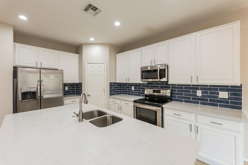 2,250/Mo, 16188 W Desert Mirage Dr Surprise, AZ 85379 Kitchen View 2