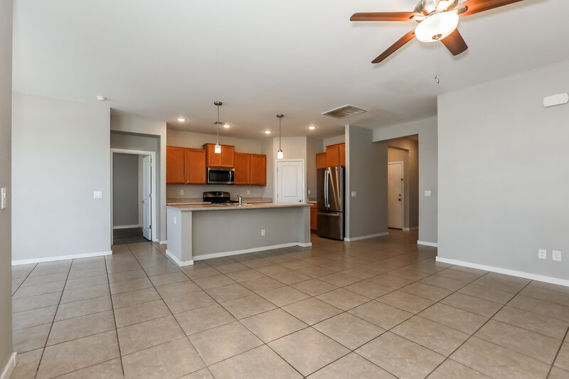 1,820/Mo, 7004 E Aerie Way San Tan Valley, AZ 85143 Living Room View 2