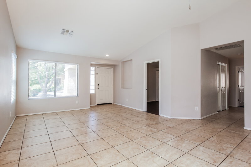 2,120/Mo, 9536 W Miami St Tolleson, AZ 85353 Dining Room View