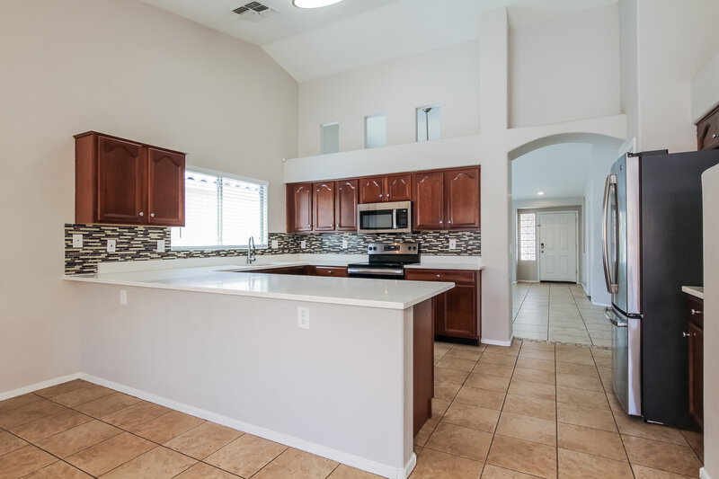 2,120/Mo, 9536 W Miami St Tolleson, AZ 85353 Kitchen View